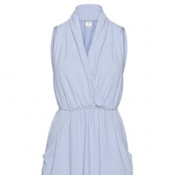 Aritzia Wilfred Sabine dress in light blue. Xxs - Picture 1 of 1
